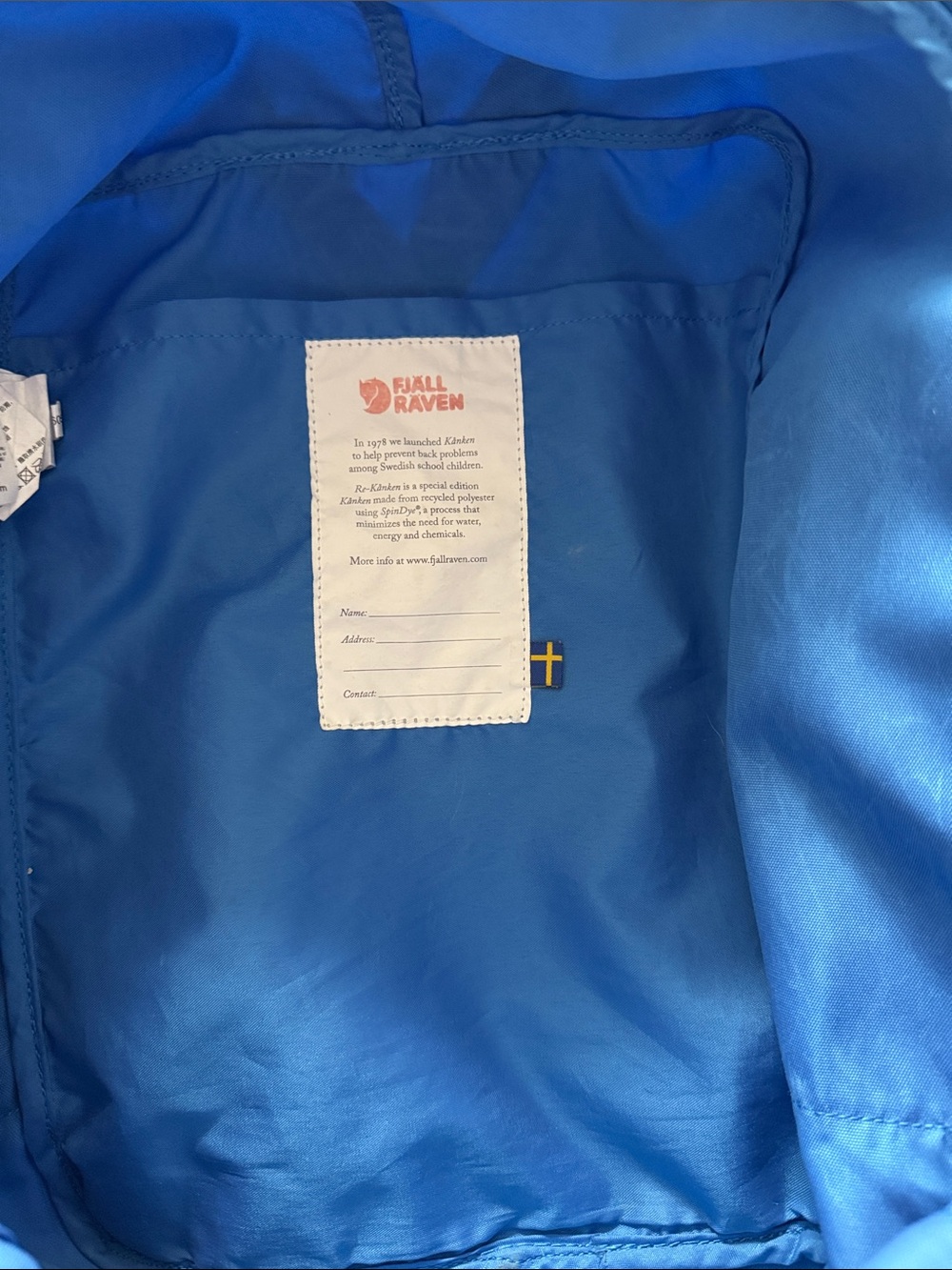 Fjallraven Kånken Backpack in Bright Blue - Picture 4 of 4